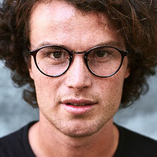 Поцарапанные очки