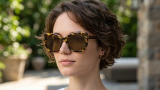 Tom Ford Maeve FT1008 55J 55 Сгенерированное изображение